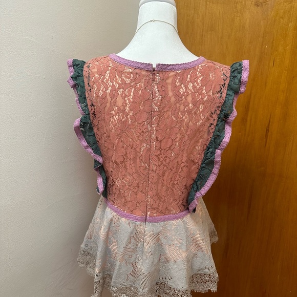 Sugar & Lips Ruffles Blouse - Picture 2 of 4